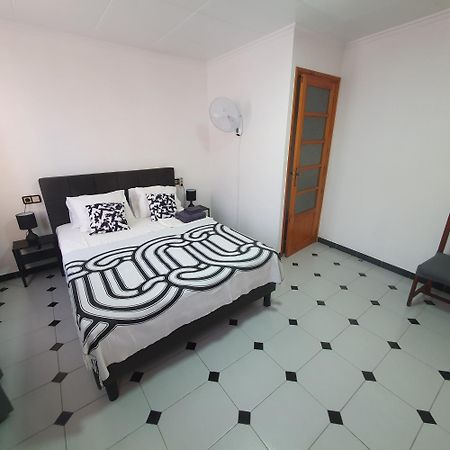 Spacious Home For A Large Group Or Family 库列拉 外观 照片
